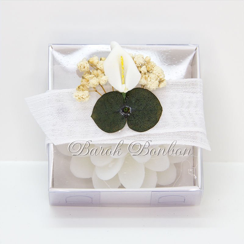 SÜSLÜ LOTUS MUM 12 ADET