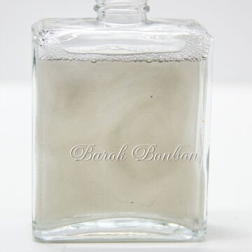 1 LT  KESTANE KOKUSU ESANSLI GÜMÜŞ PERİ TOZU KOLONYA