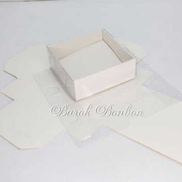 BEYAZ KARTON KUTU 50 ADET 8*8*3